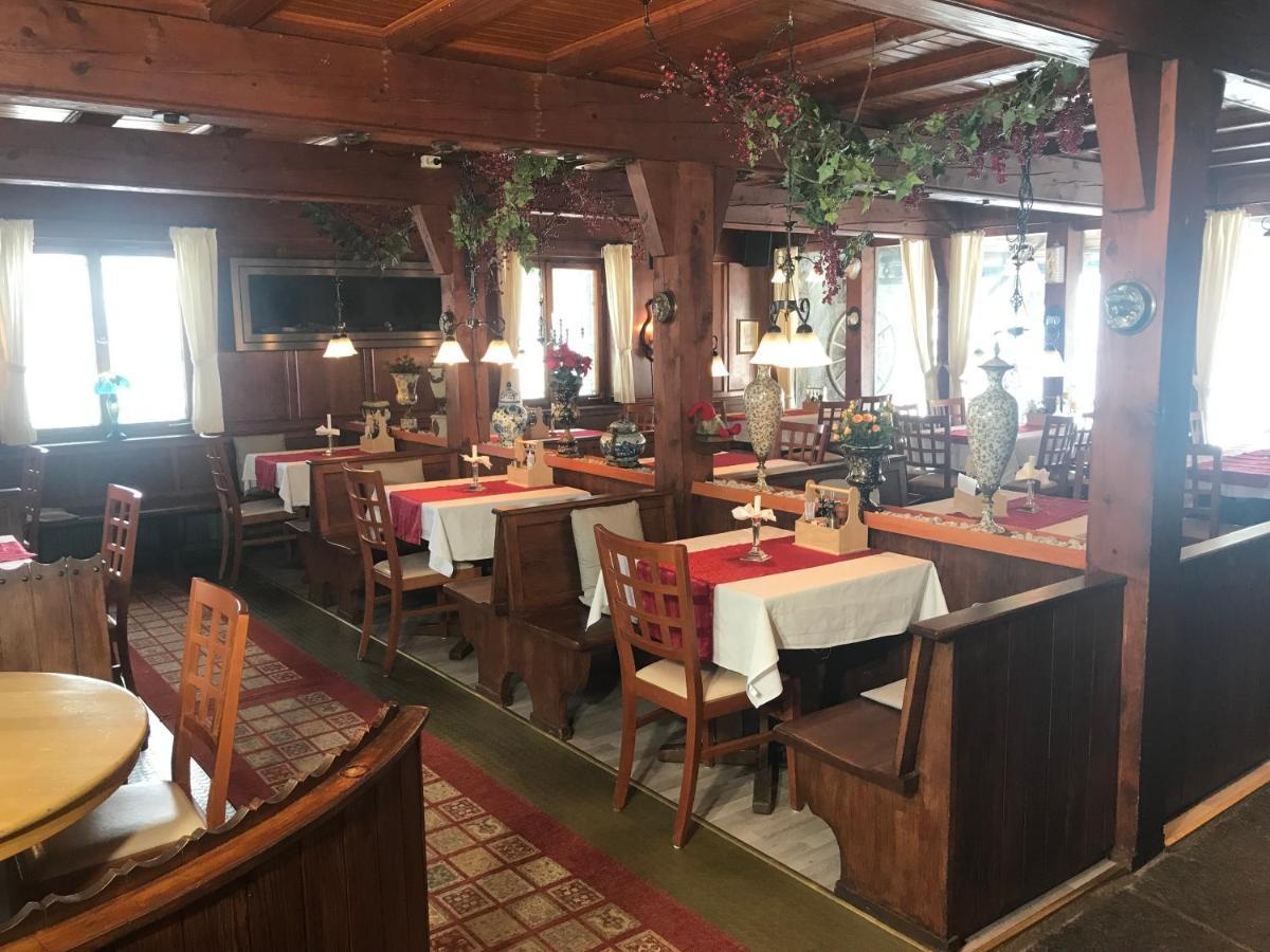 Waldhotel Auerhahn "Hochkopfhaus" Todtnau Zewnętrze zdjęcie